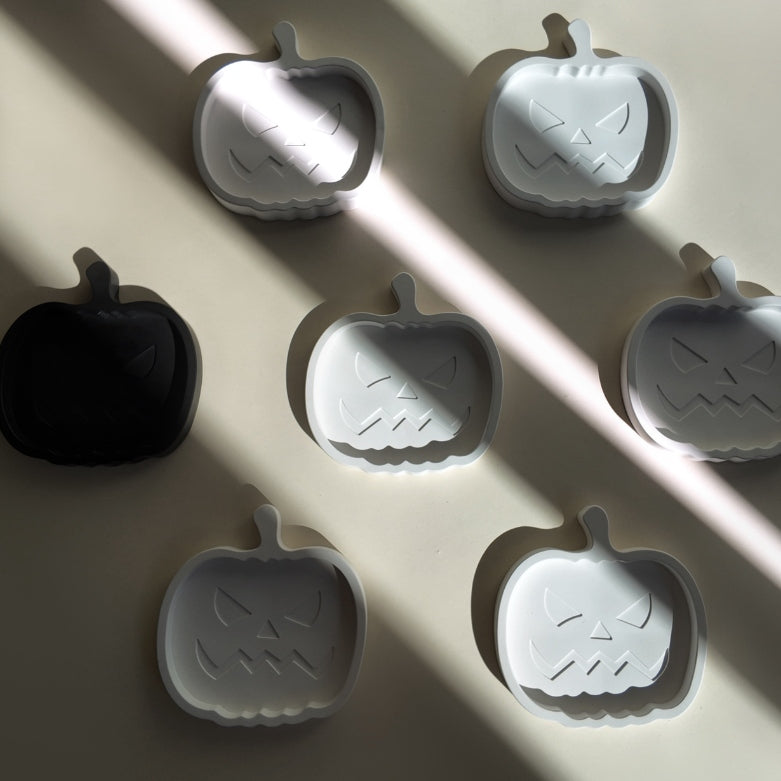 Spooky Pumpkin Tray