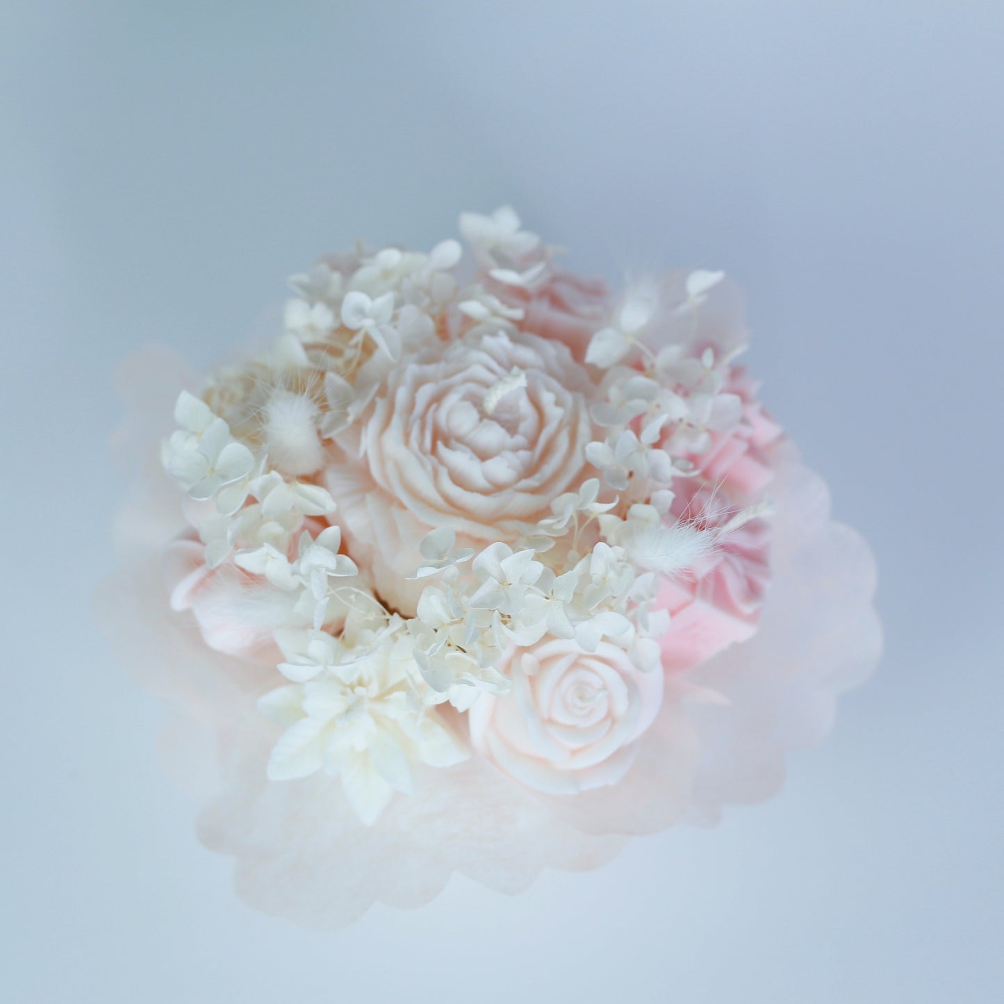 Babyshower Geschenk Blumenstrauß "Rosie" – Forever-Duftkerze aus 100% Sojawachs